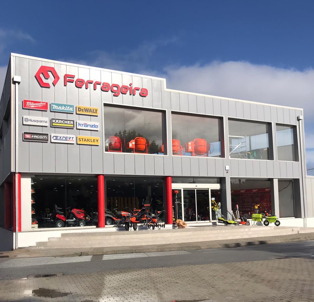 Ferramaq - Loja Famalicão - Ferramentas e Máquinas foto 8