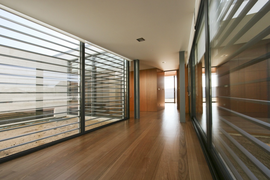 Enceradora R3A Wood Flooring, Lda. foto 2