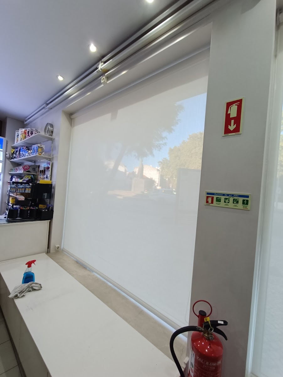 Estorejota reparação de estores foto 4