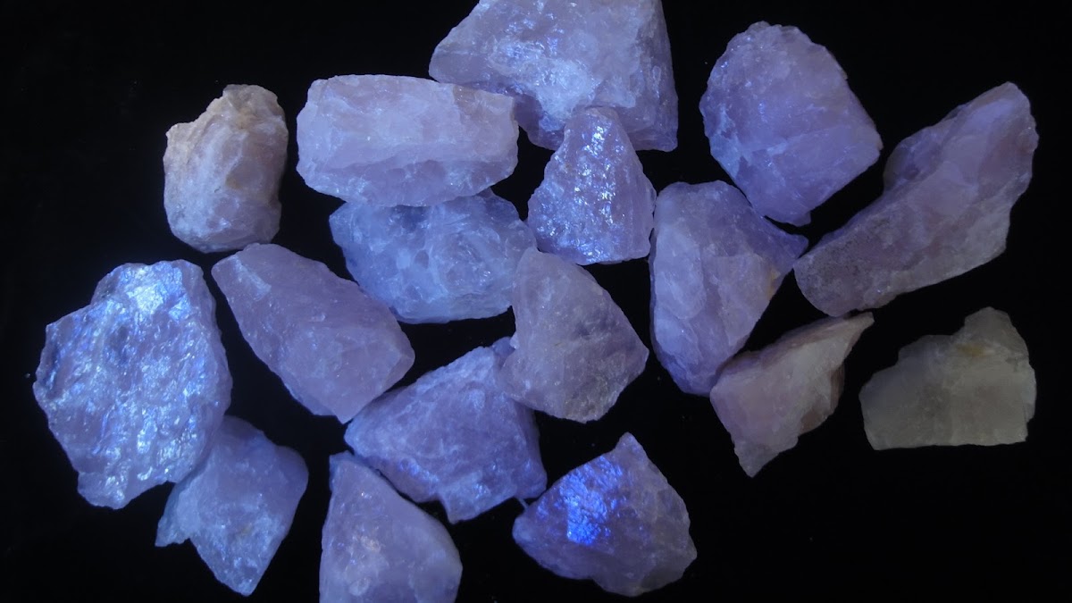 Minerais: Pedras Preciosas