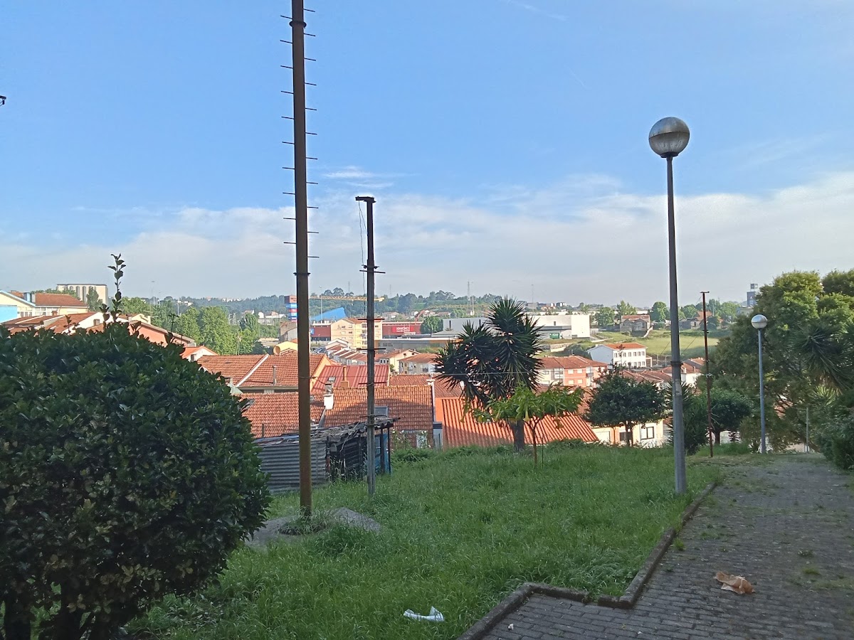 Ligeiro E Neves - Chapas Perfuradas, Lda foto 9