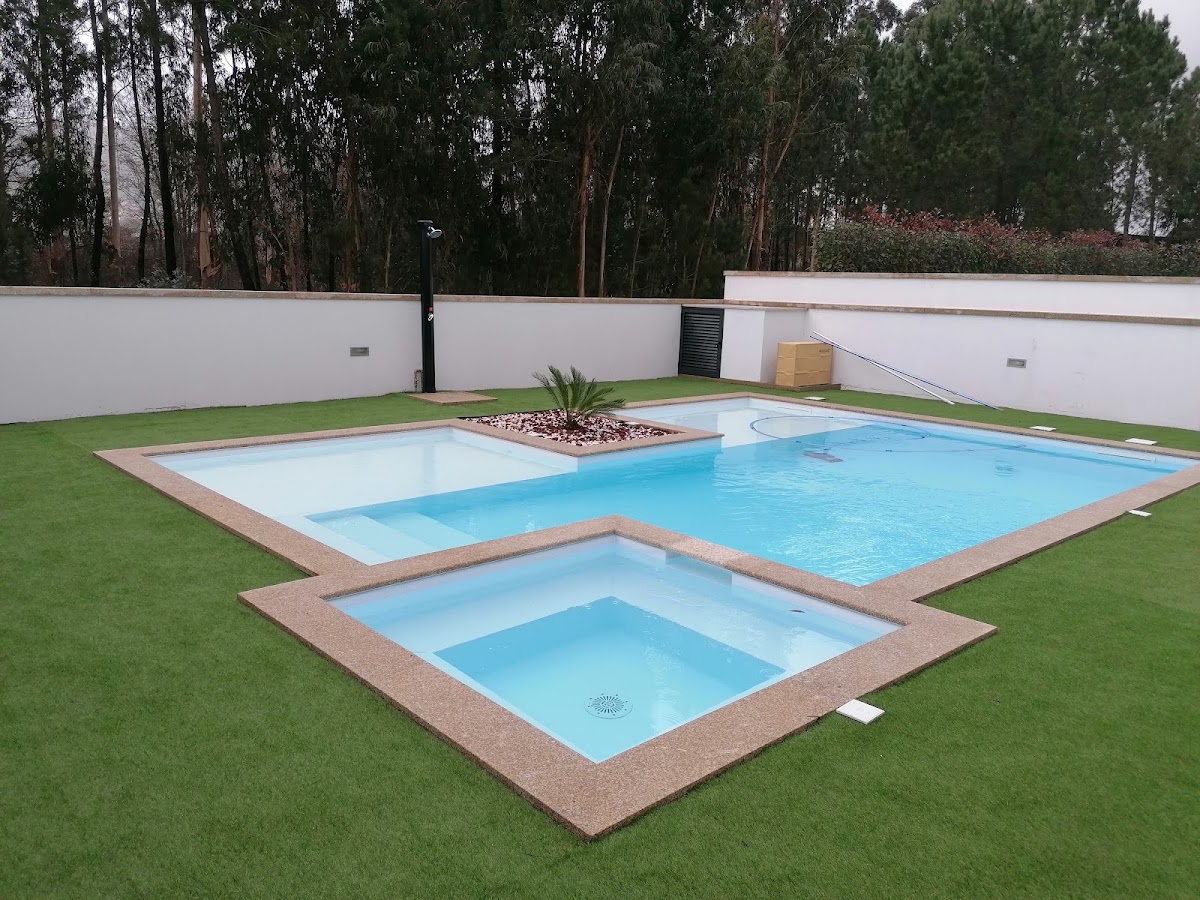 HiberCoop, piscinas, restauro, manutenção, coberturas... foto 4