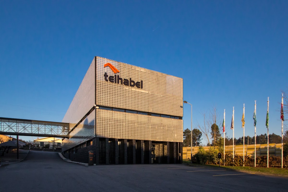 TELHABEL CONSTRUÇÕES SA foto 2
