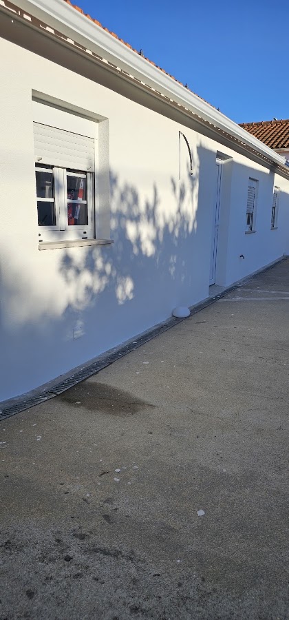 SOS Obras Aveiro, pinturas, remodelações, canalizador, capoto foto 8