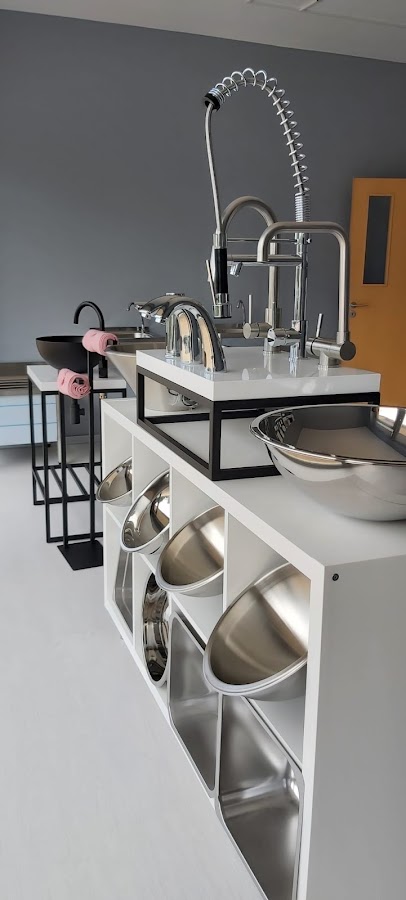 Invictagel, Lda - Utilnox - Equipamentos Sanitários em Aço Inox