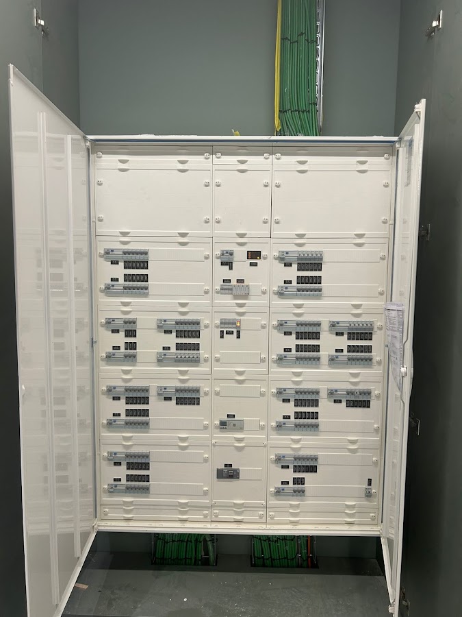 AMAGUST Instalações Elétricas foto 9