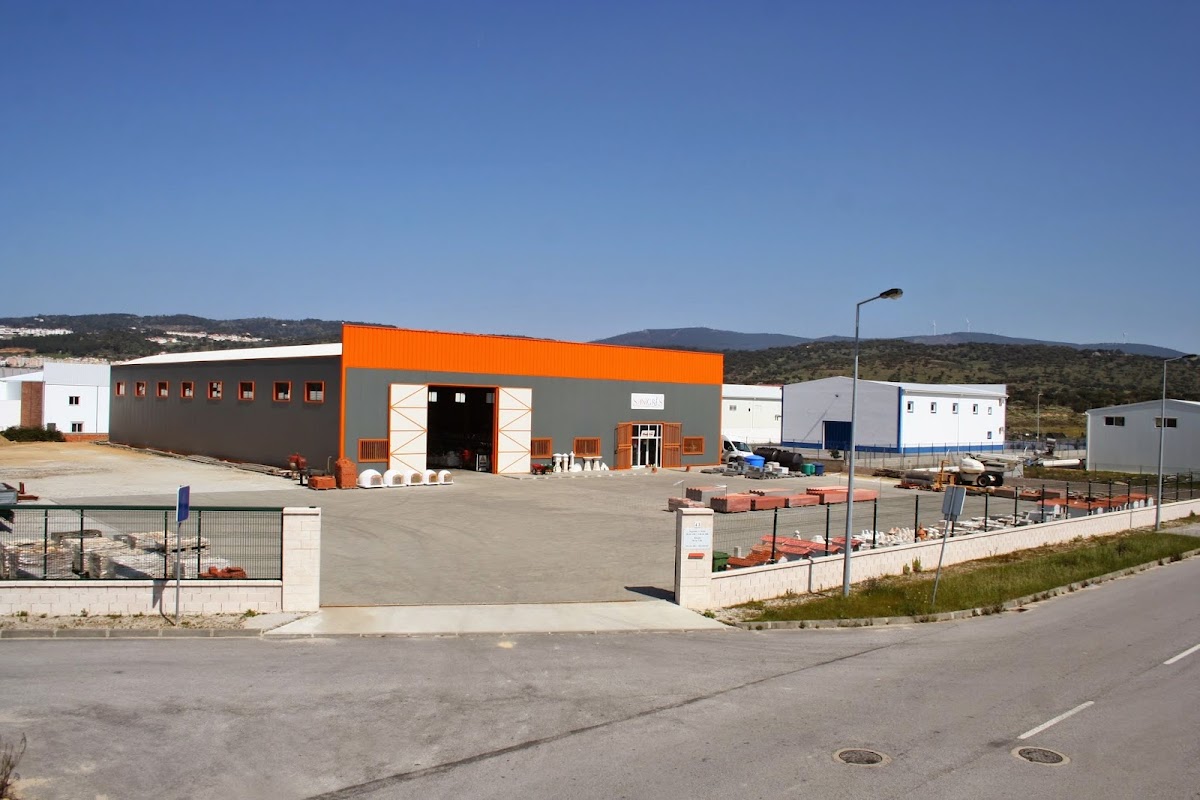 SANIGRES - MATERIAIS DE CONSTRUÇÃO, LDA. foto 2