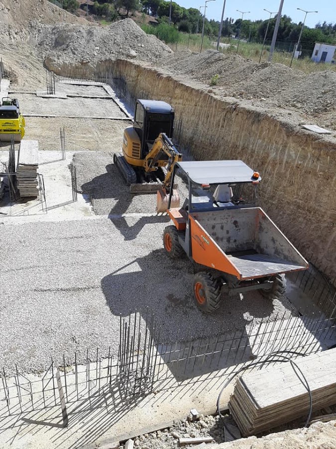 Retroscava - Movimentação de Terras e Materiais de Construção, Lda foto 10