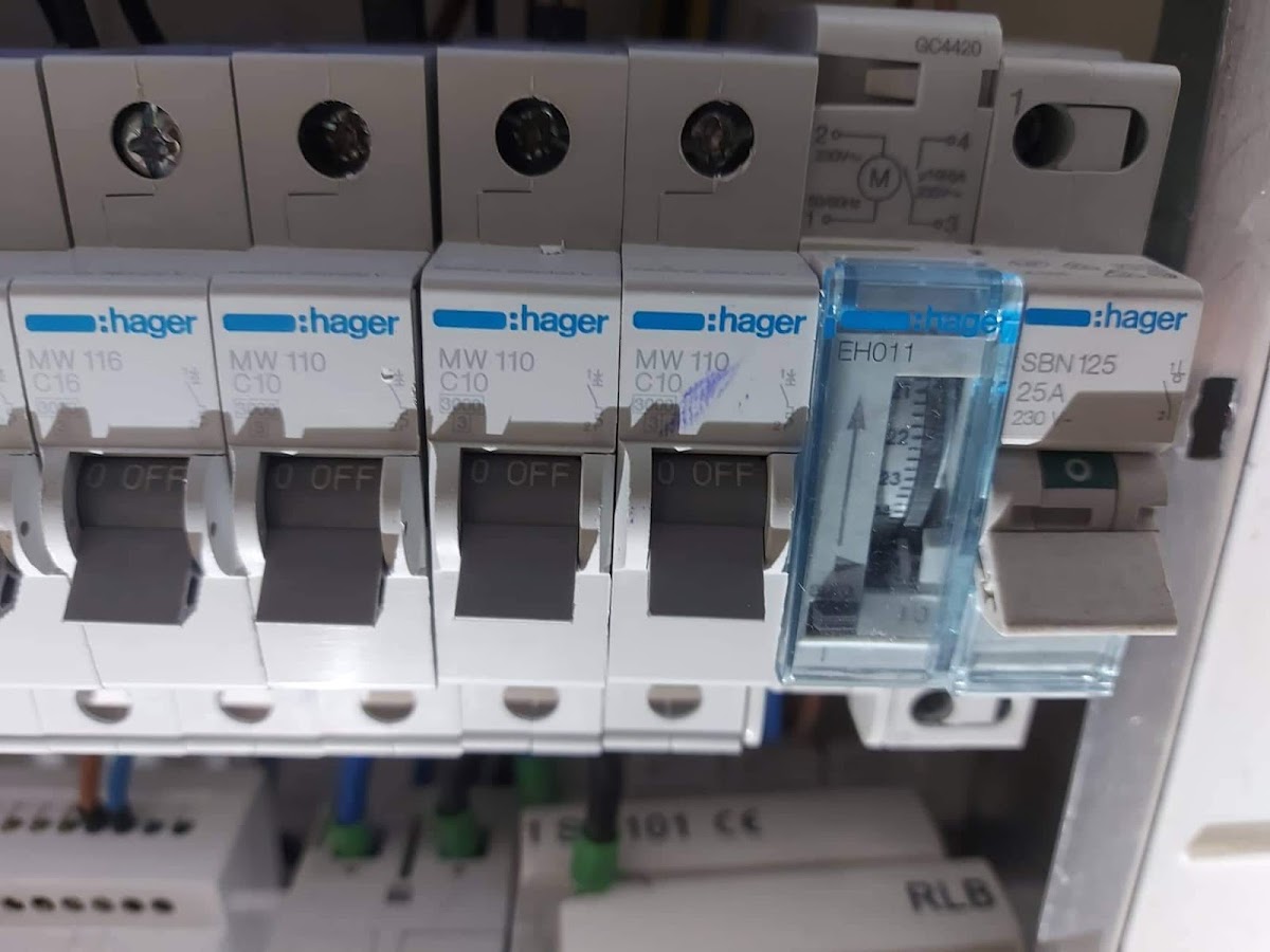 João Pimentel - Instalações Eléctricas foto 5