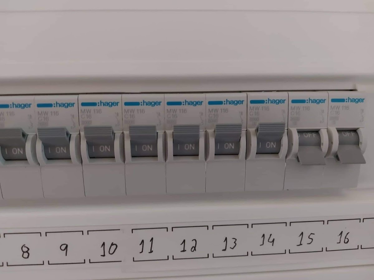 João Pimentel - Instalações Eléctricas foto 7