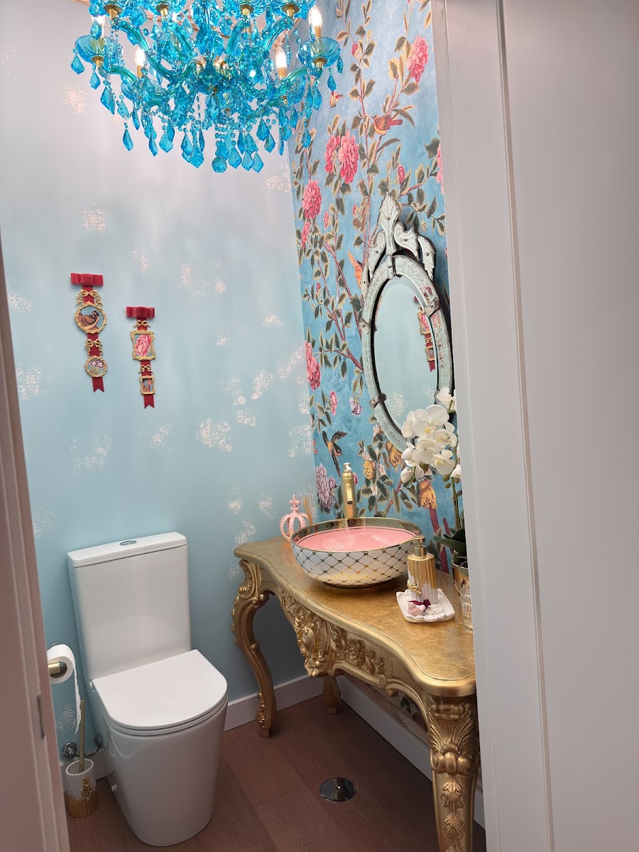 Emporium Deluxe foto 9