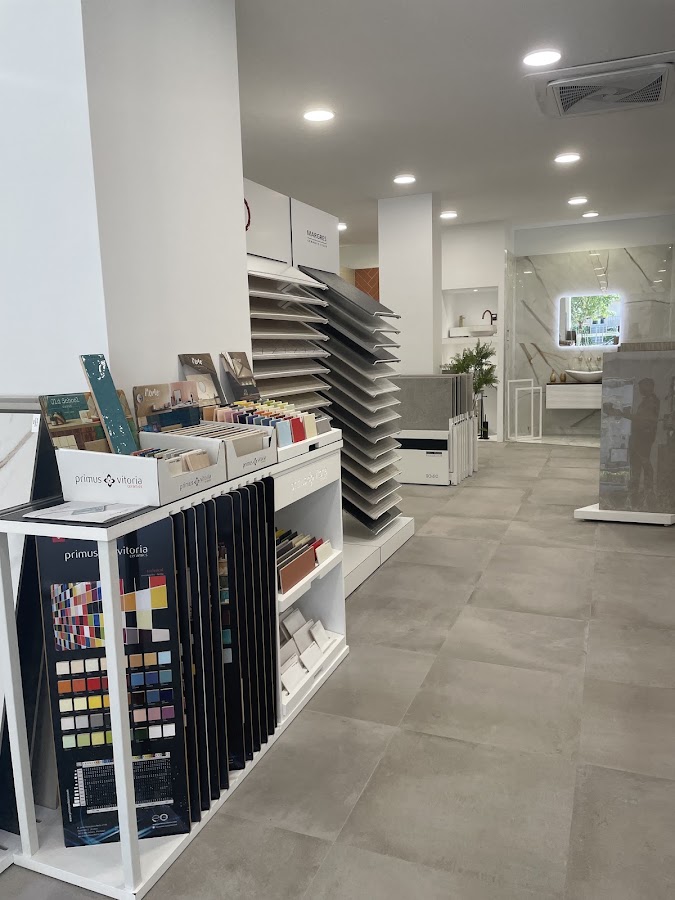 Rocha &amp; Chaves Lda - Loja de Materiais de Construção, Decoração e Bricolage foto 6